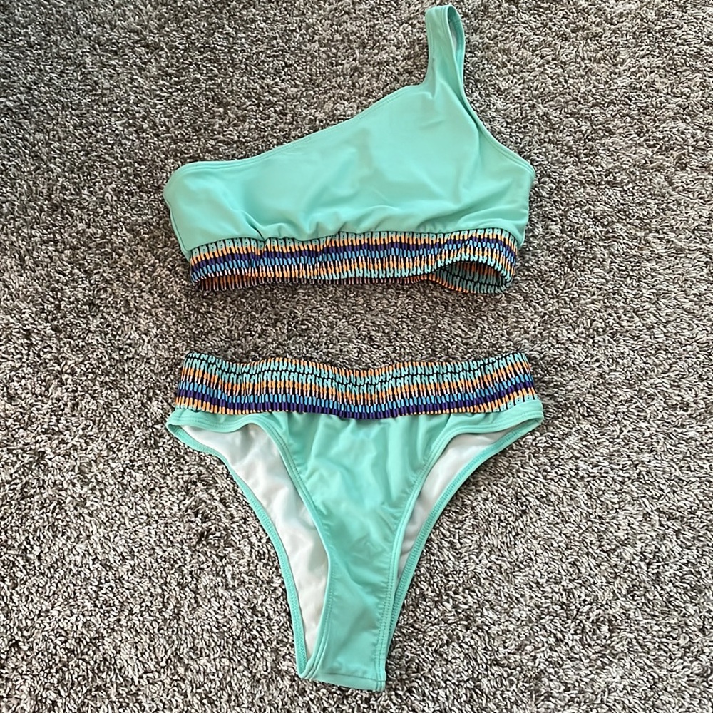 Colorful Bikini Set - Picture 2 of 6